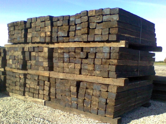 railroad-ties